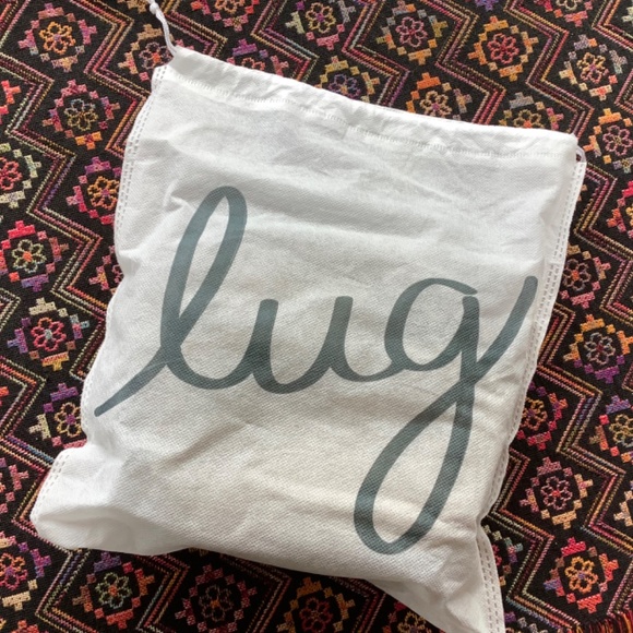 Lug Swing VL convertible crossbody / shoulder / belt bag in sand - Picture 5 of 8